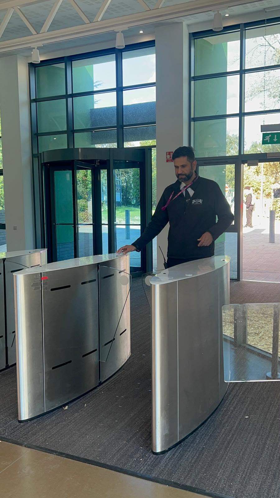 Gatehouse and access control security with KBG